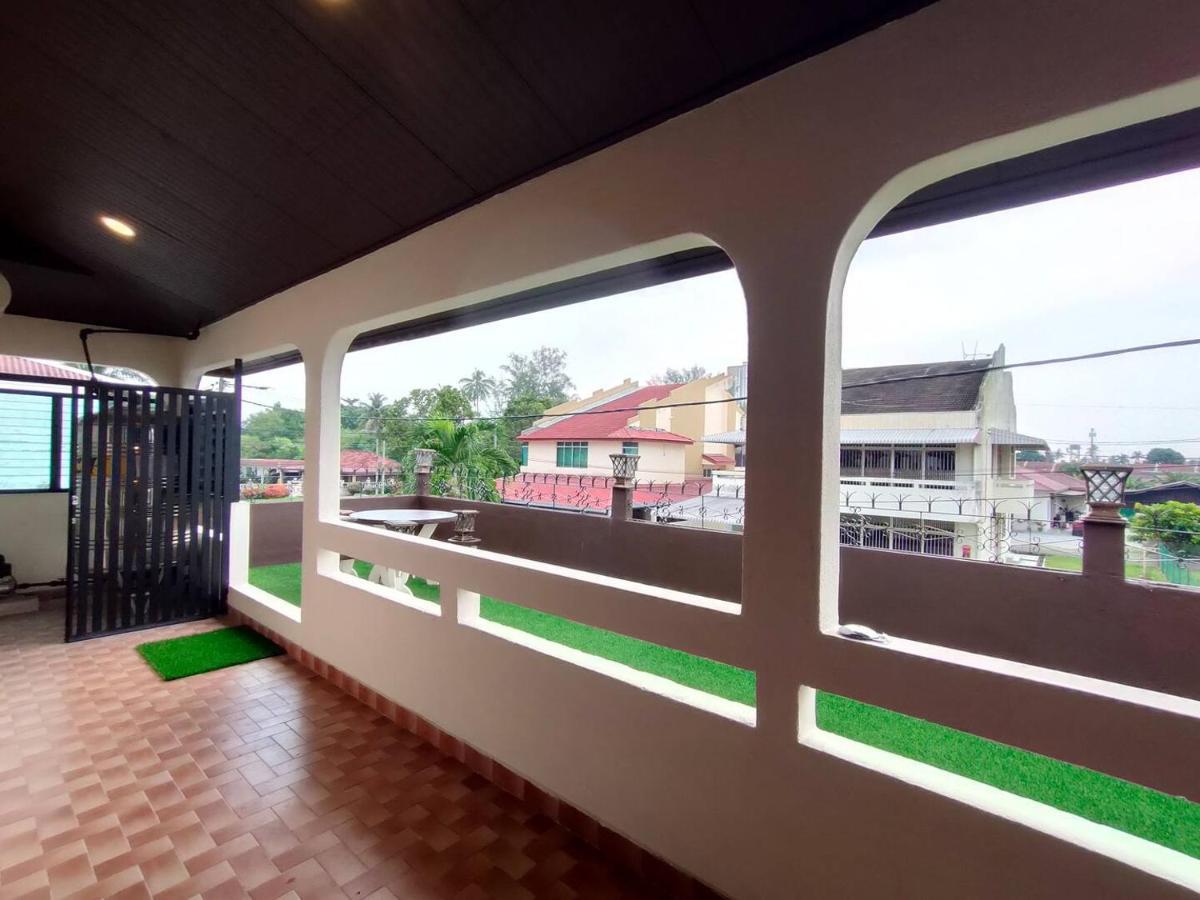 Villamax Klebang Beach Homestay Melaka 25 Pax 6R4B Bagian luar foto